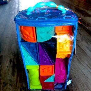 Baby B. Toys squishy stackable building blocks A-Z NWT